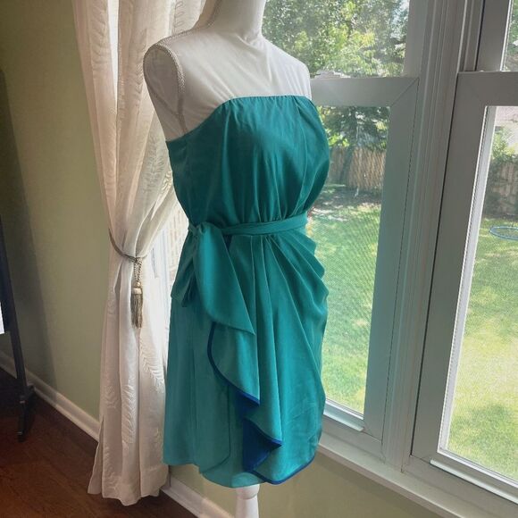 Express Wrap Dress Size 6 Strapless 80s Retro Party Satin-ish Knee Length - Picture 1 of 7